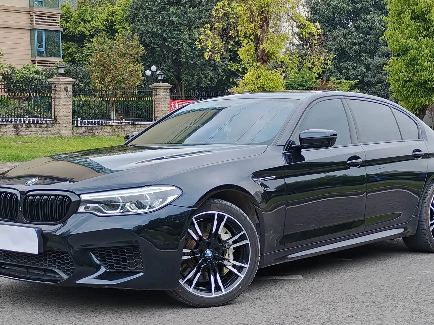 BMW 5 Series, 2019