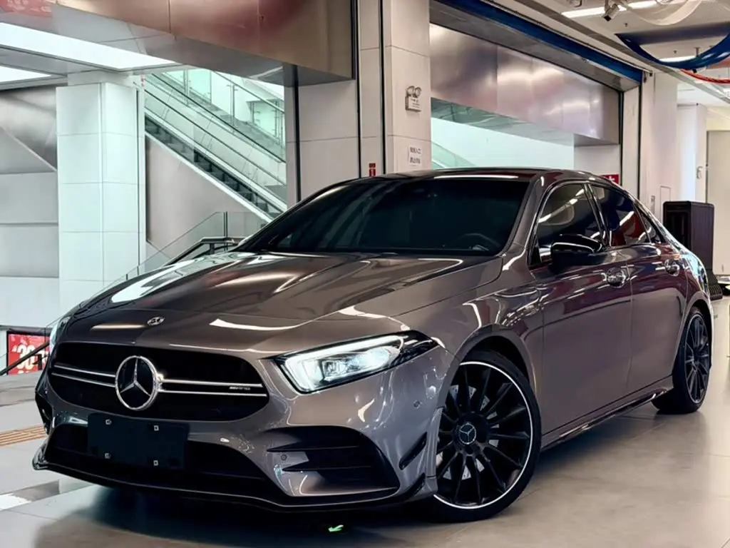 Mercedes-Benz A-Class AMG 2020 — Photo 2/14