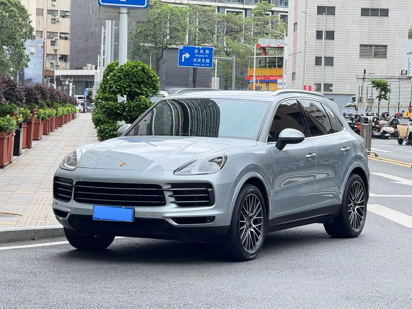 Porsche Cayenne 2022 — Şəkil 1/20
