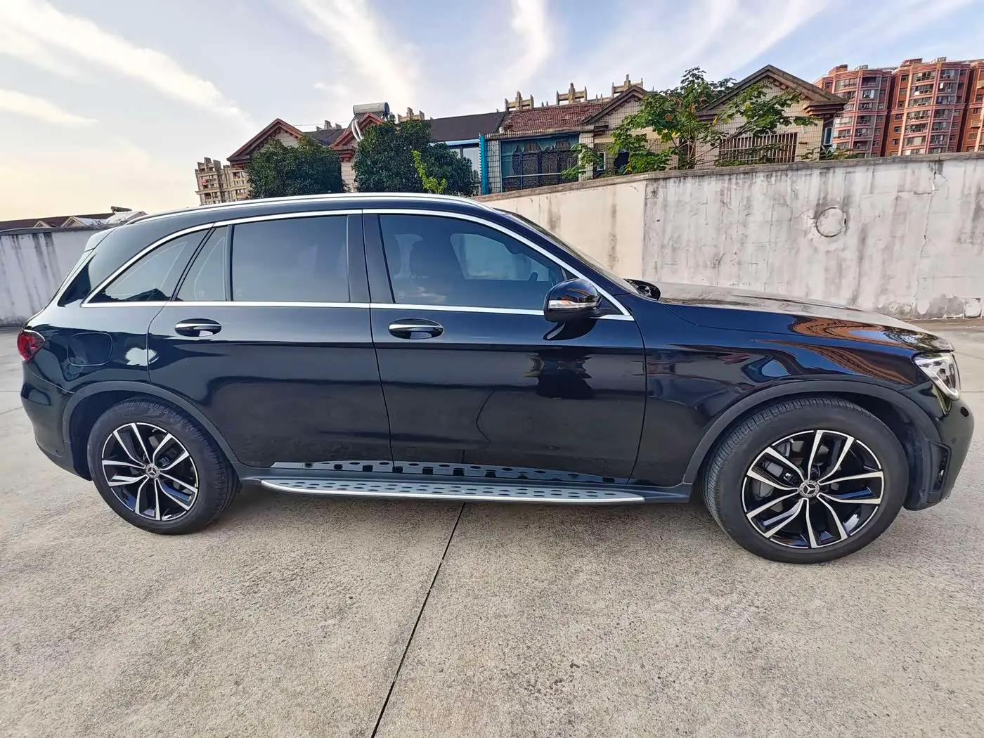 Mercedes-Benz GLC 2020 — Photo 3/9
