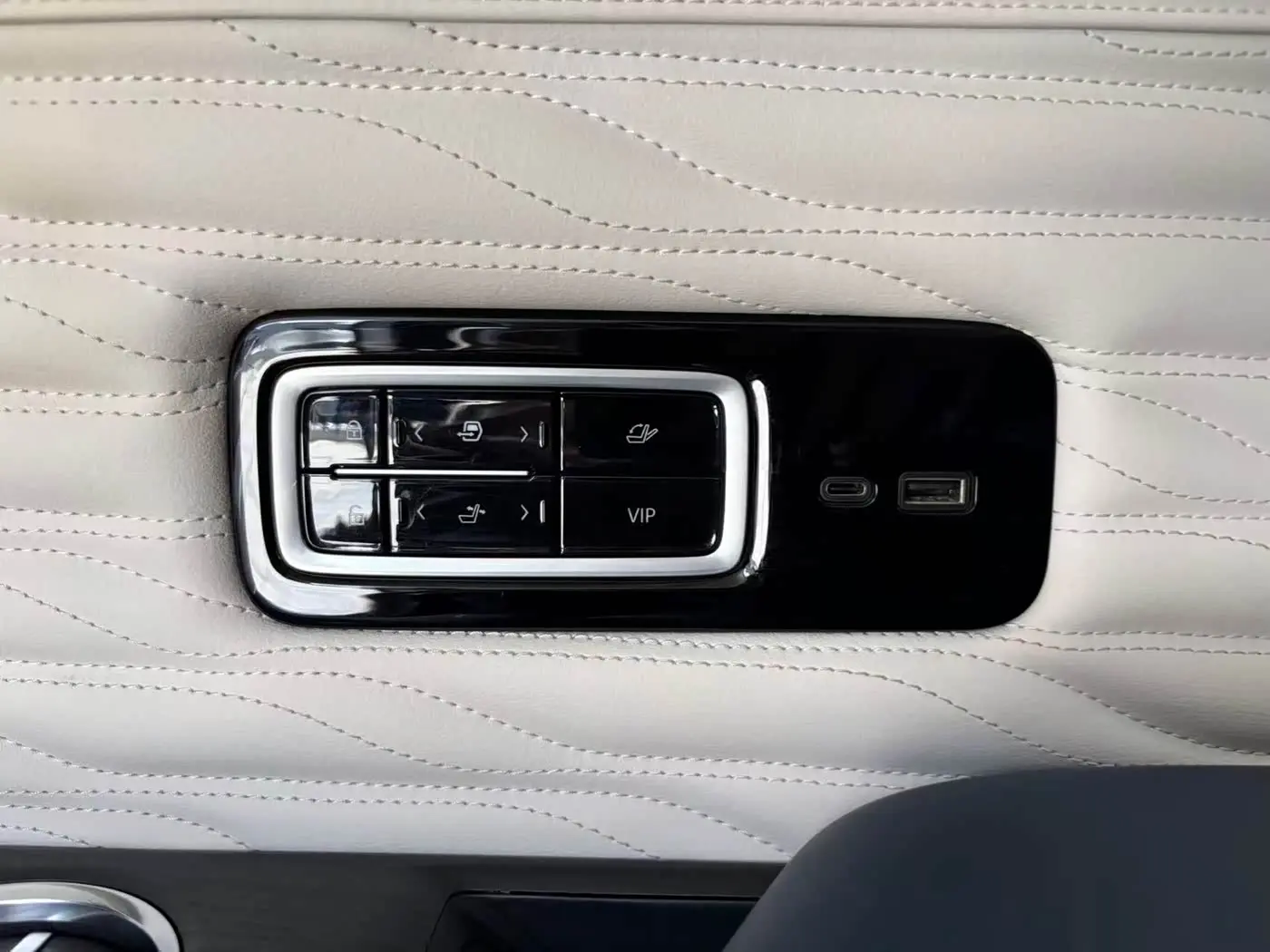 Buick Century 2023 — Şəkil 15/15