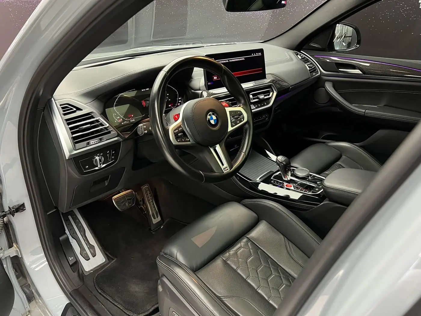 BMW X4 M 2023 — Фото 16/20