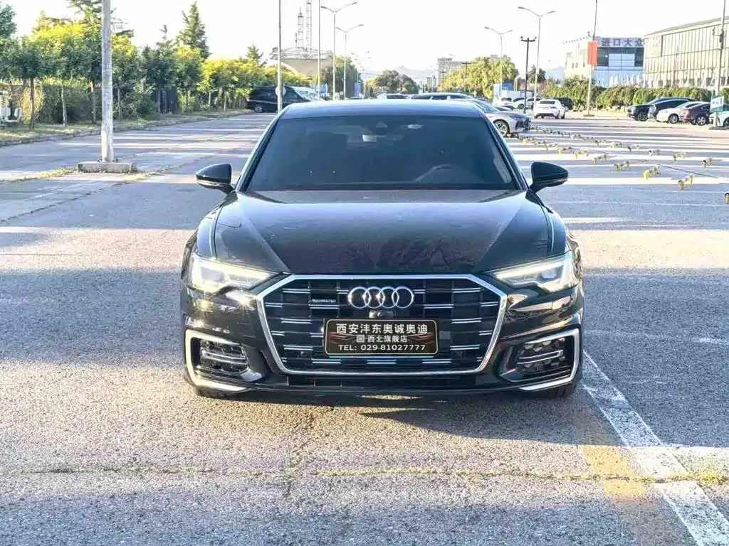 Audi A6L 2022 — Photo 3/7