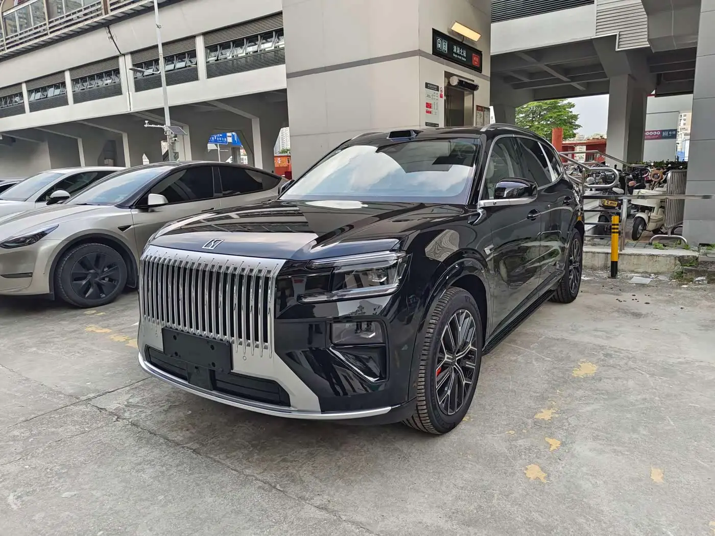 ZEEKR 8X, 2026