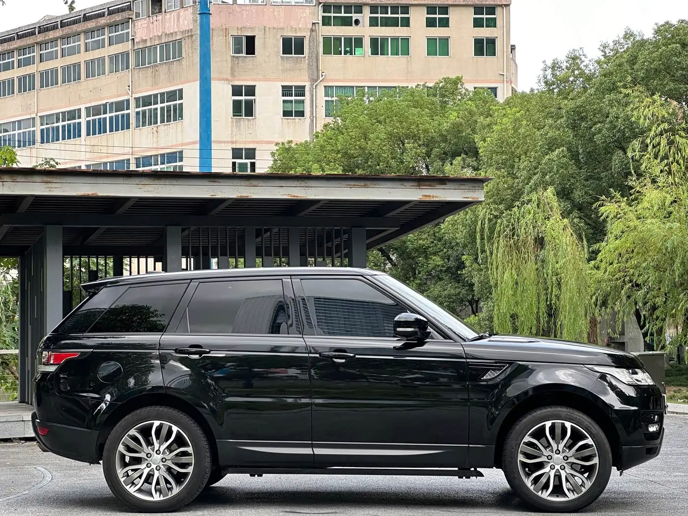 Land Rover Range Rover Sport 2016 — Şəkil 8/20