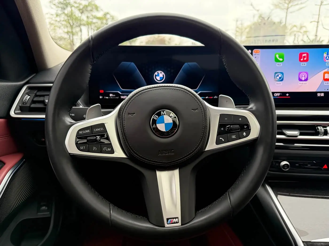 BMW 3 Series 2023 — Фото 10/20