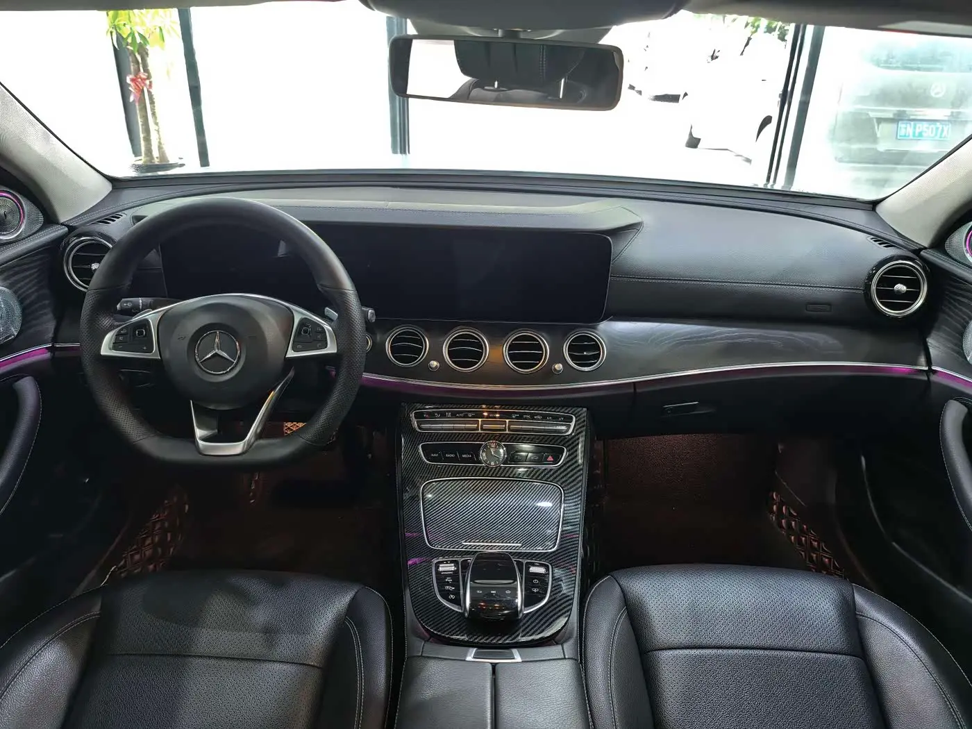 Mercedes-Benz E-Class 2017 — Фото 7/10