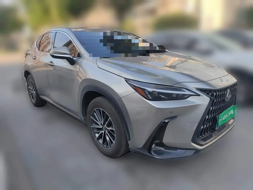 Lexus NX 2023 — Фото 3/20