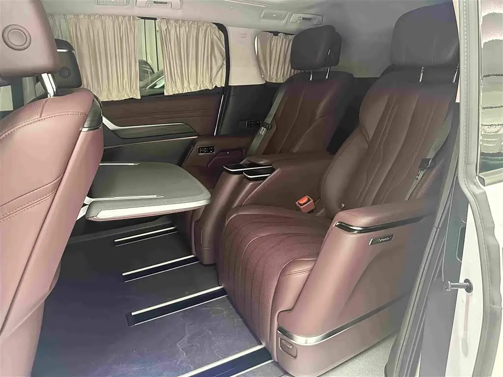 Buick Century 2024 — Photo 13/19