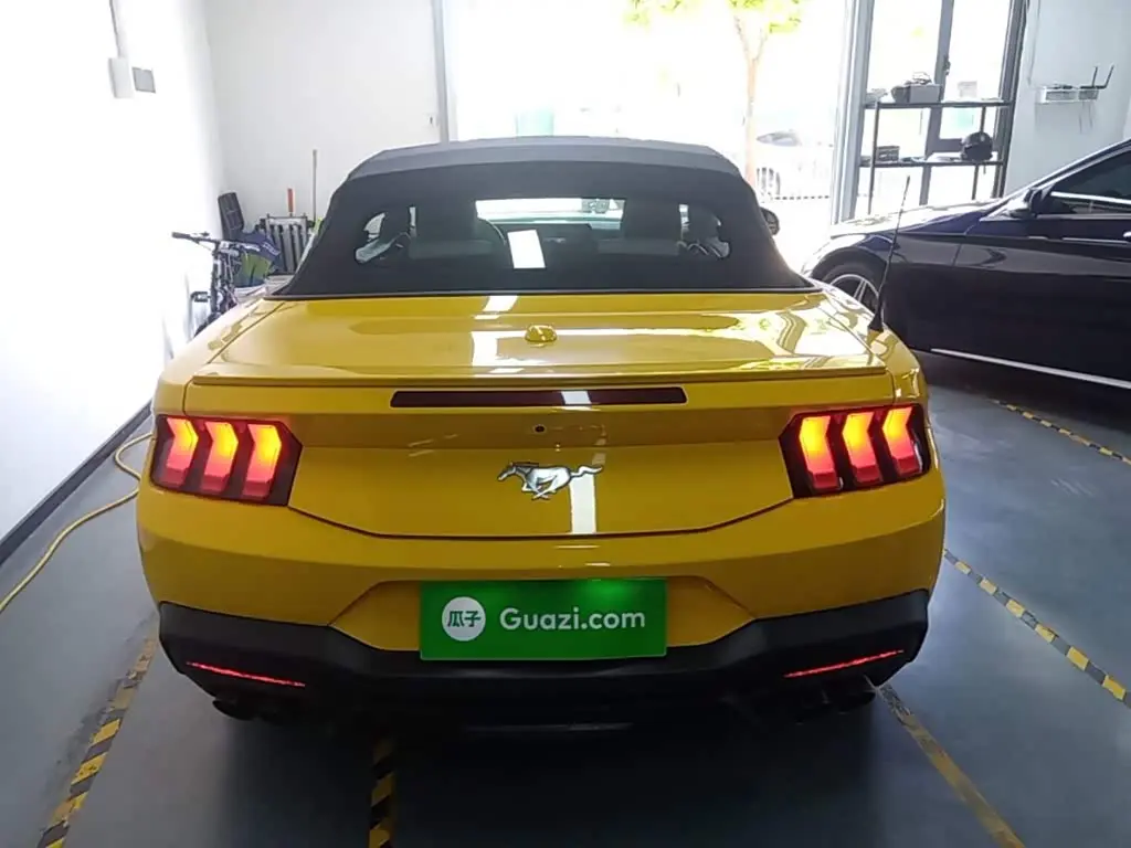 Ford Mustang 2025 — Photo 4/20