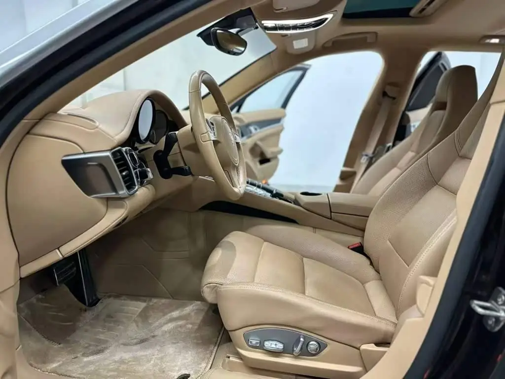 Porsche Panamera 2014 — Photo 5/9