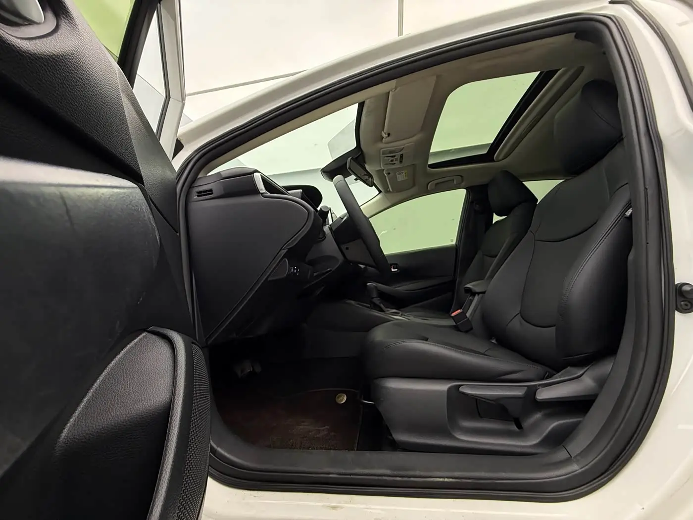 Toyota Corolla 2022 — Photo 18/20