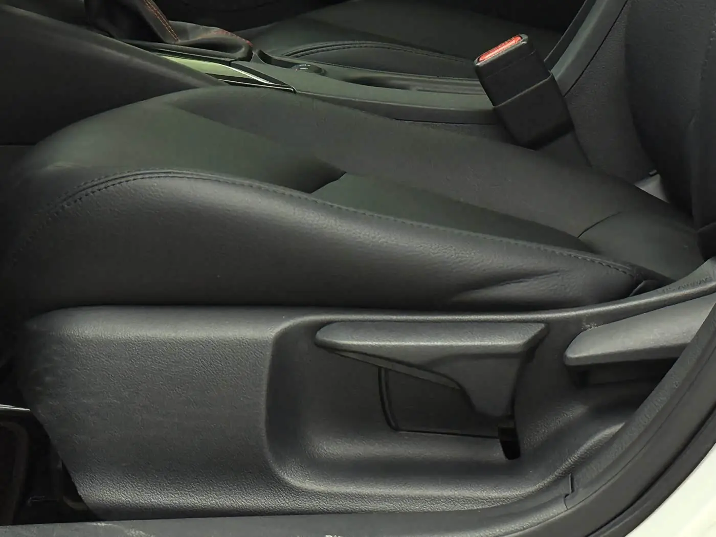 Toyota Corolla 2022 — Photo 19/20