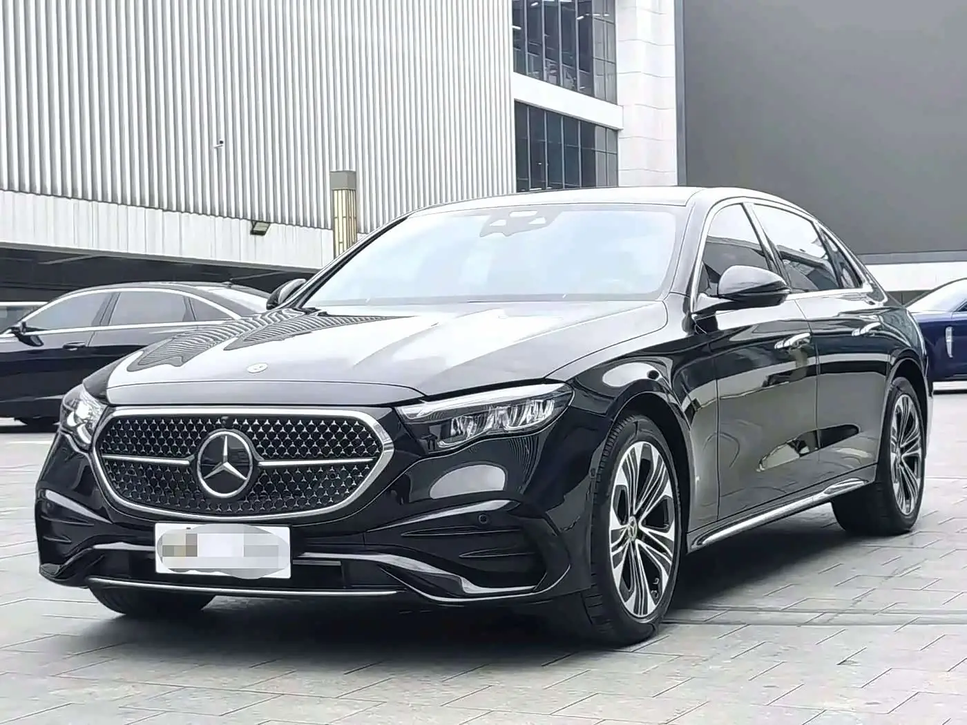 Mercedes-Benz E-Class, 2023