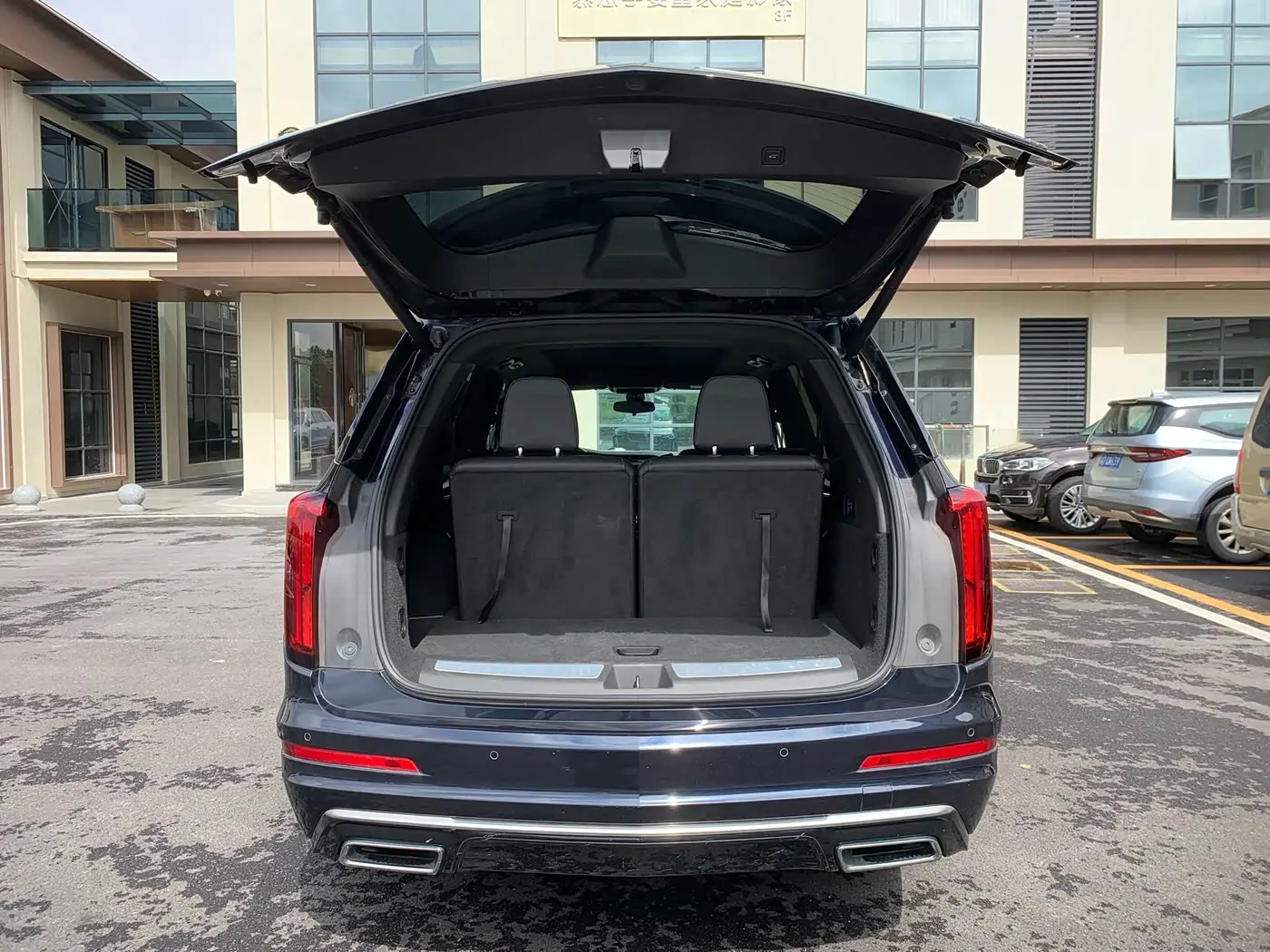Cadillac XT6 2021 — Photo 7/20
