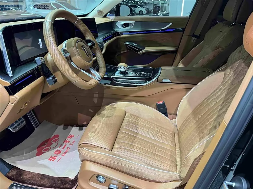 Hongqi H9 2025 — Photo 11/20