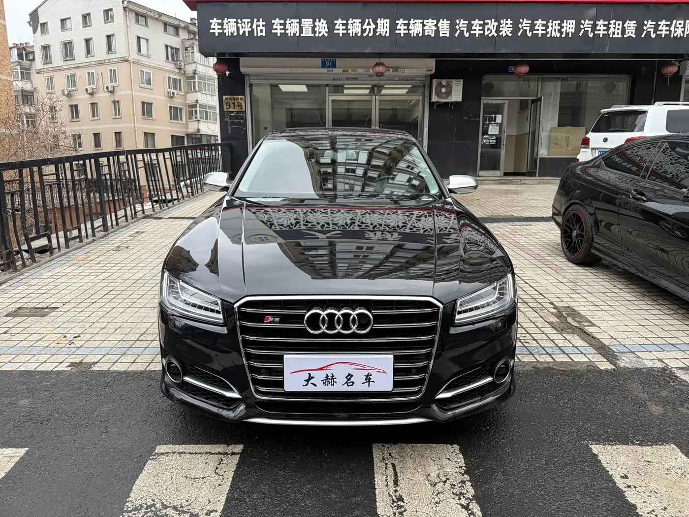 Audi S8 2013 — Photo 2/13