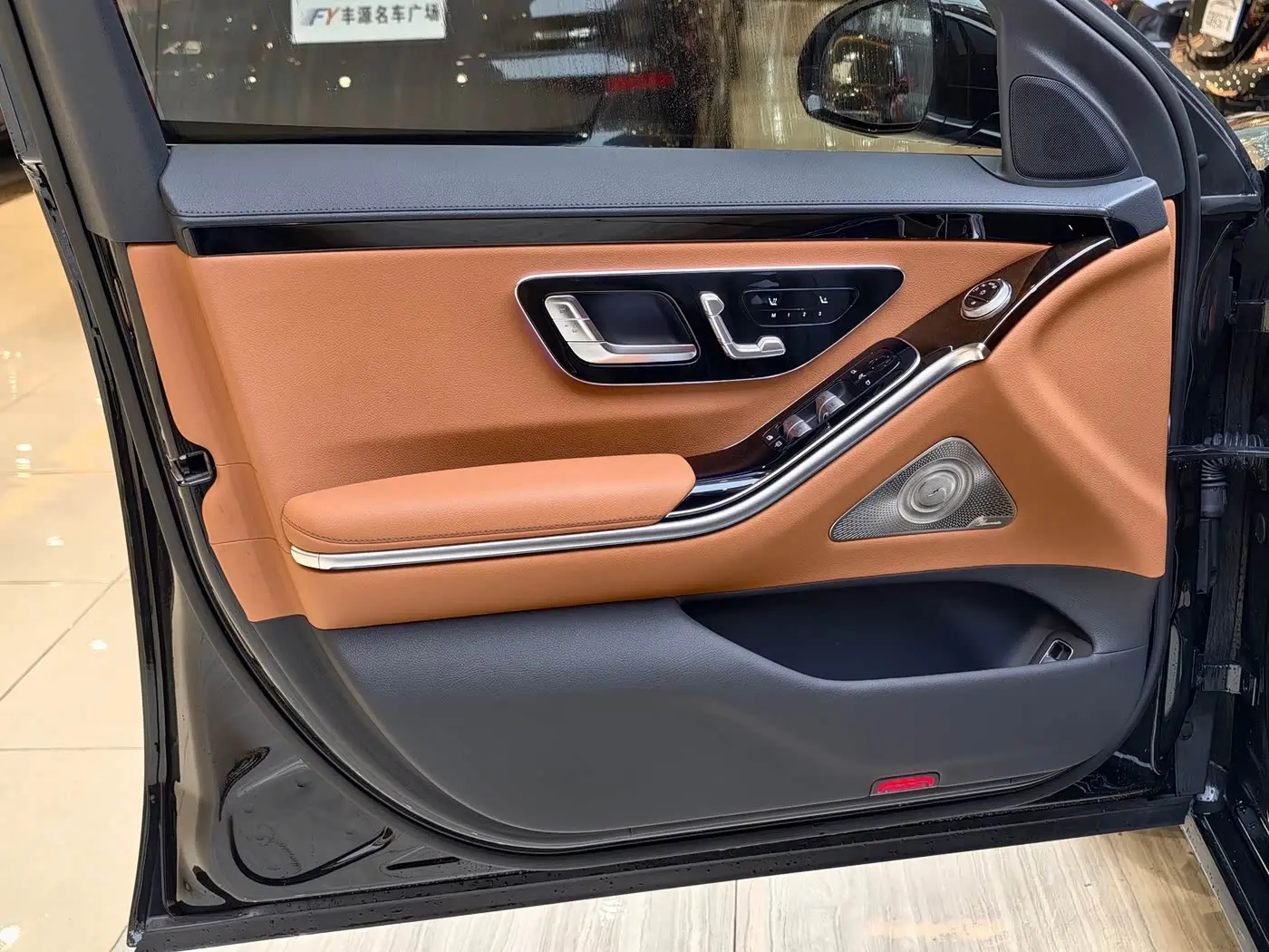 Mercedes-Benz S-Class 2021 — Фото 4/20