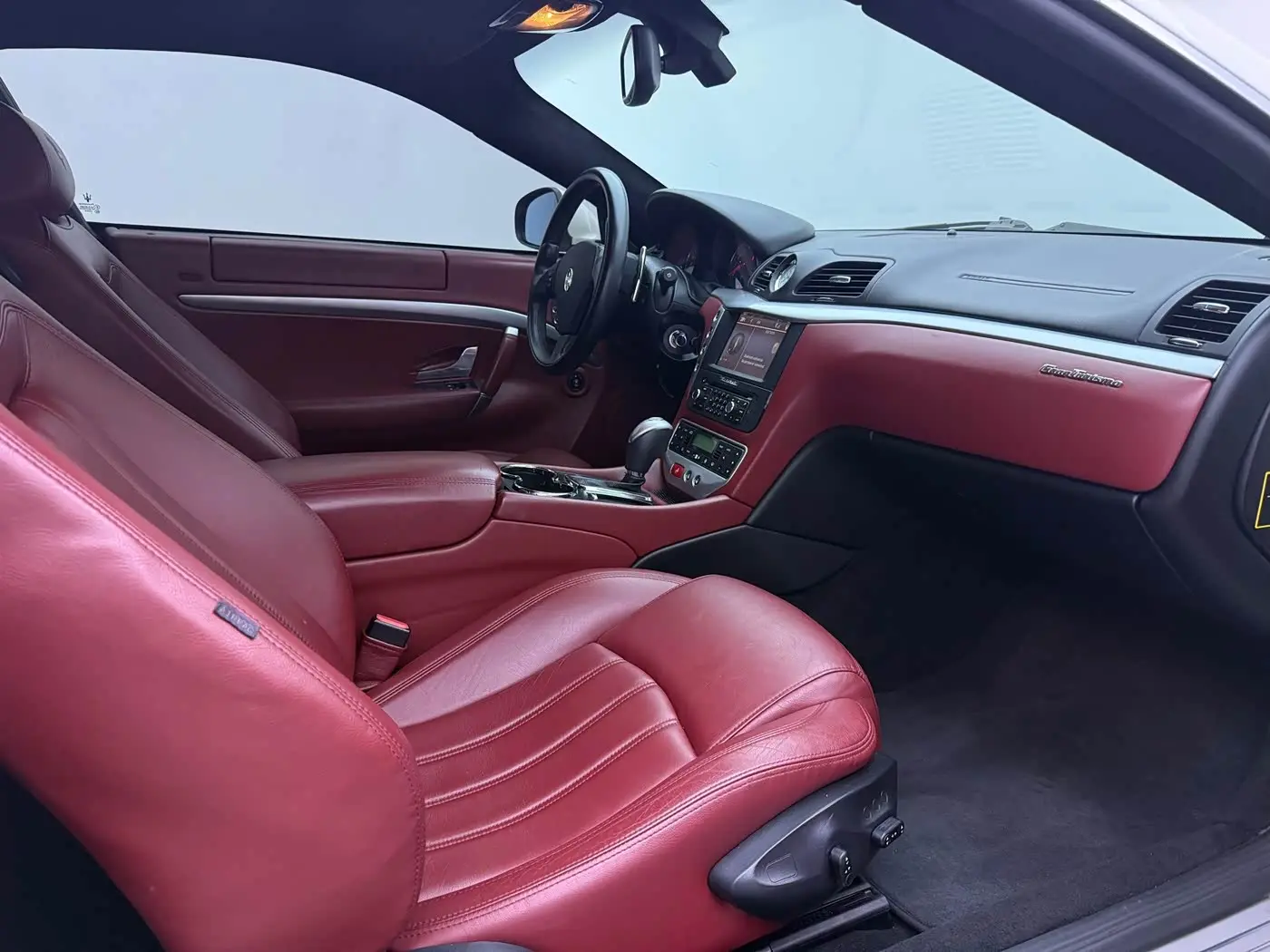 Maserati GranTurismo 2012 — Şəkil 9/12