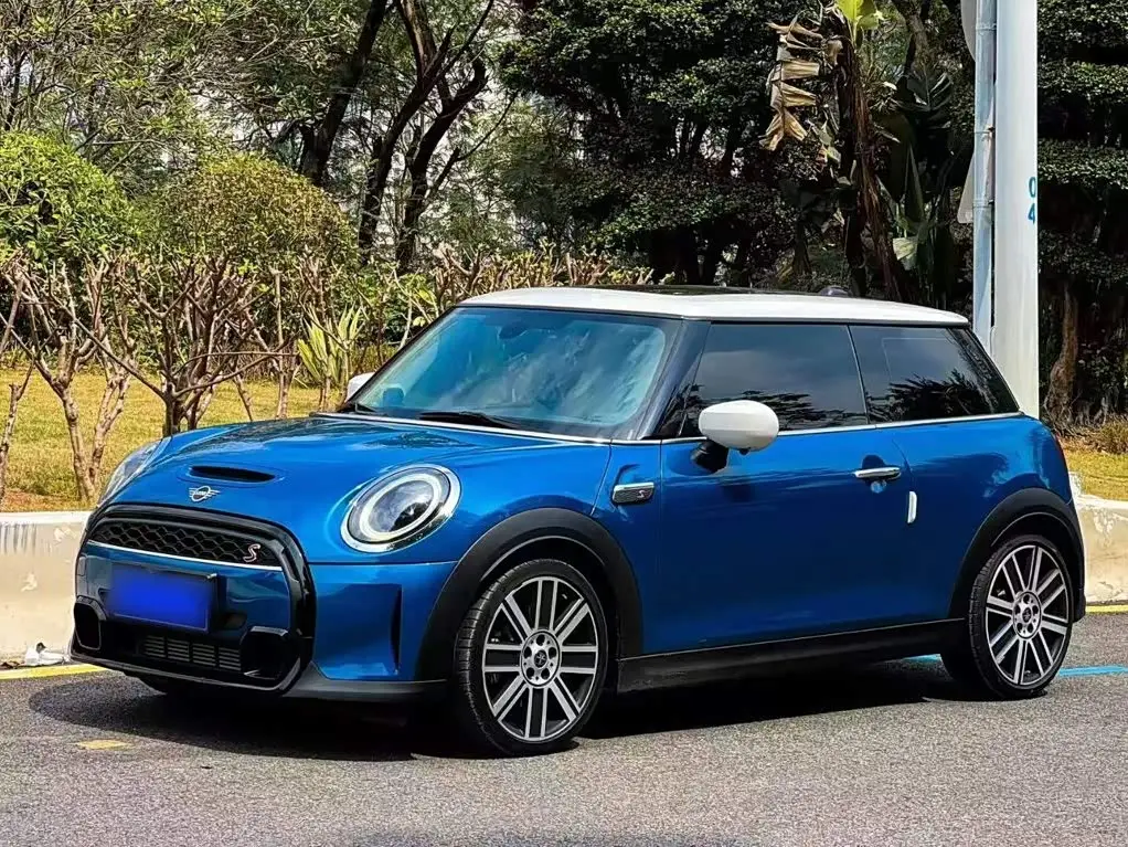 MINI MINI 2021 — Şəkil 1/20