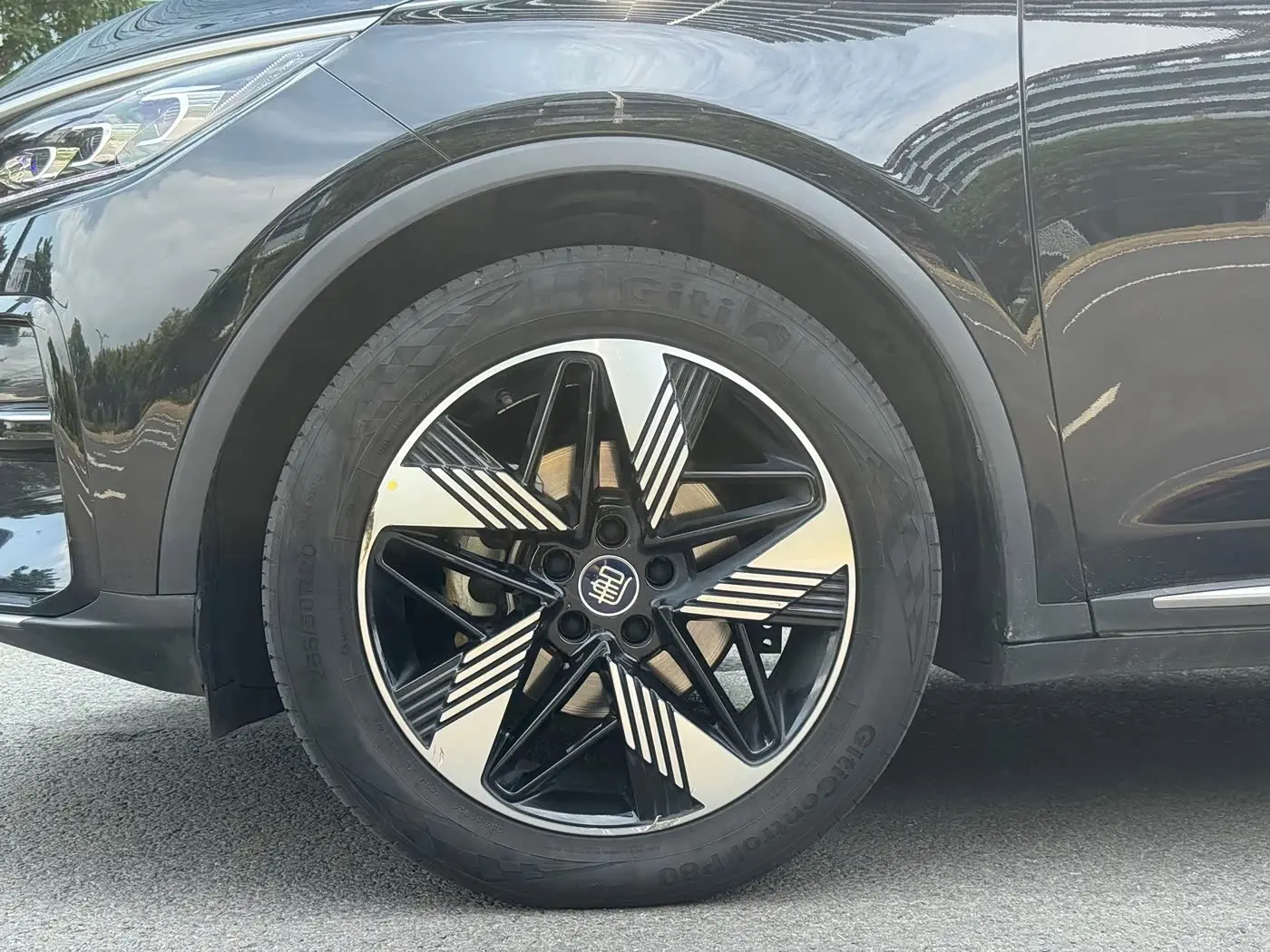 BYD Tang New Energy 2023 — Фото 15/15