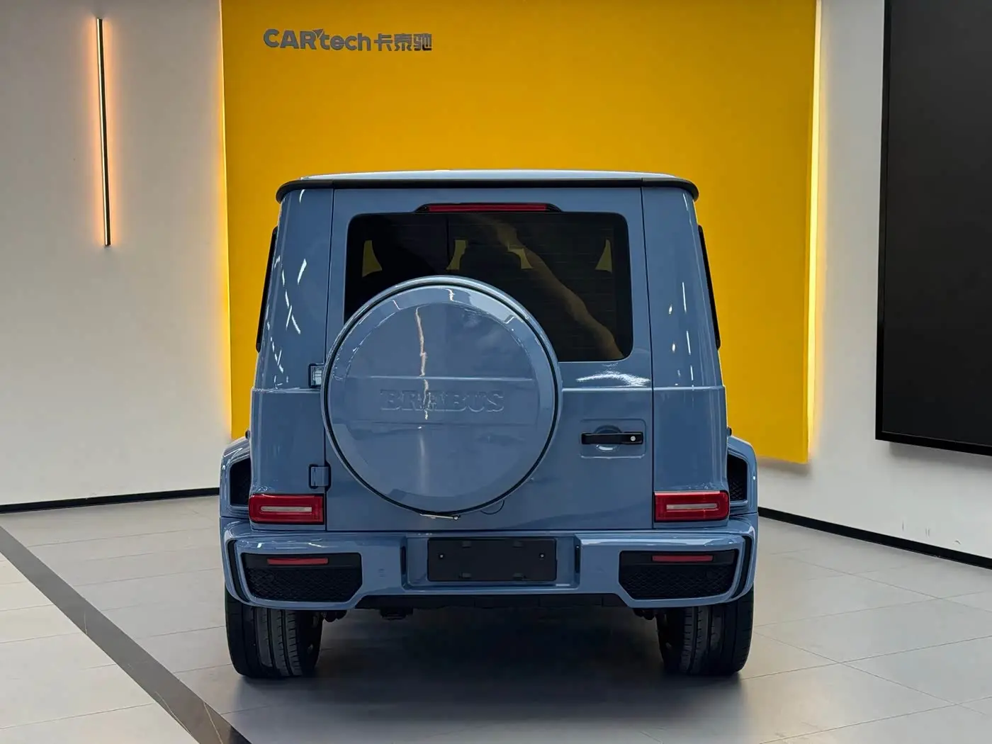 Mercedes-Benz G-Class AMG 2023 — Фото 6/20