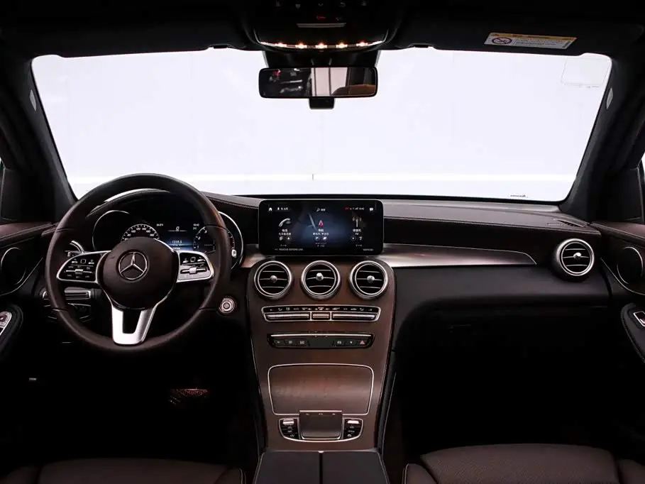 Mercedes-Benz GLC 2022 — Фото 5/20