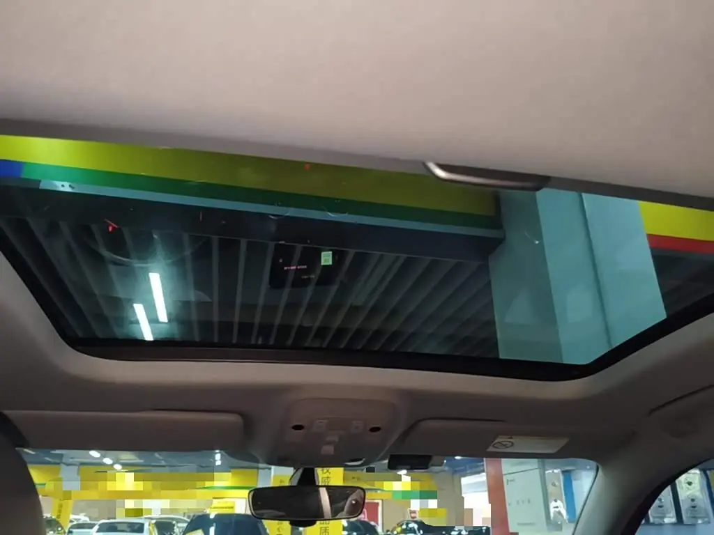 Audi Q2L 2019 — Photo 18/20