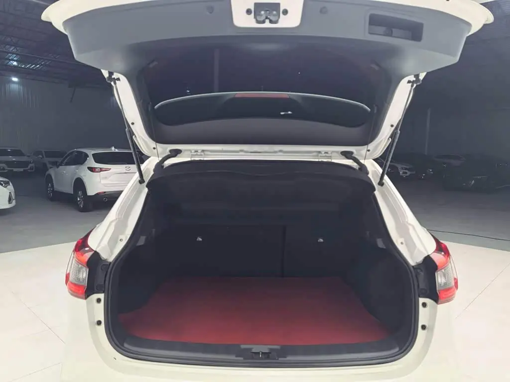 Nissan Qashqai 2022 — Фото 11/19