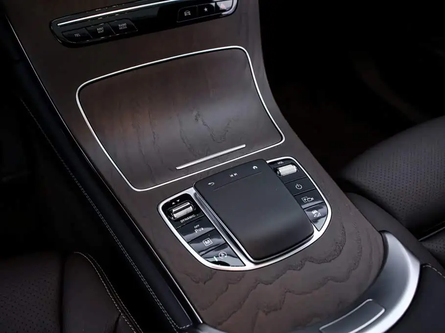 Mercedes-Benz GLC 2022 — Фото 10/20