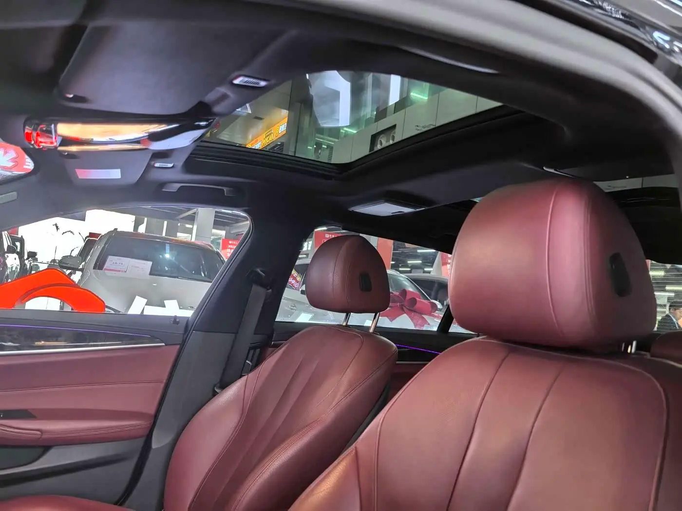 BMW 5 Series 2019 — Photo 8/20