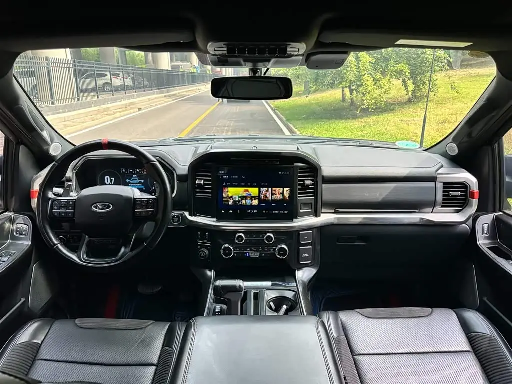 Ford F-150 Raptor 2023 — Photo 10/19