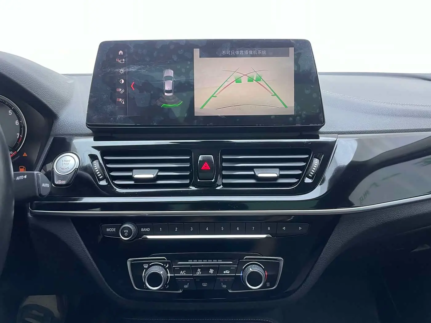 BMW 1 Series 2022 — Photo 12/20
