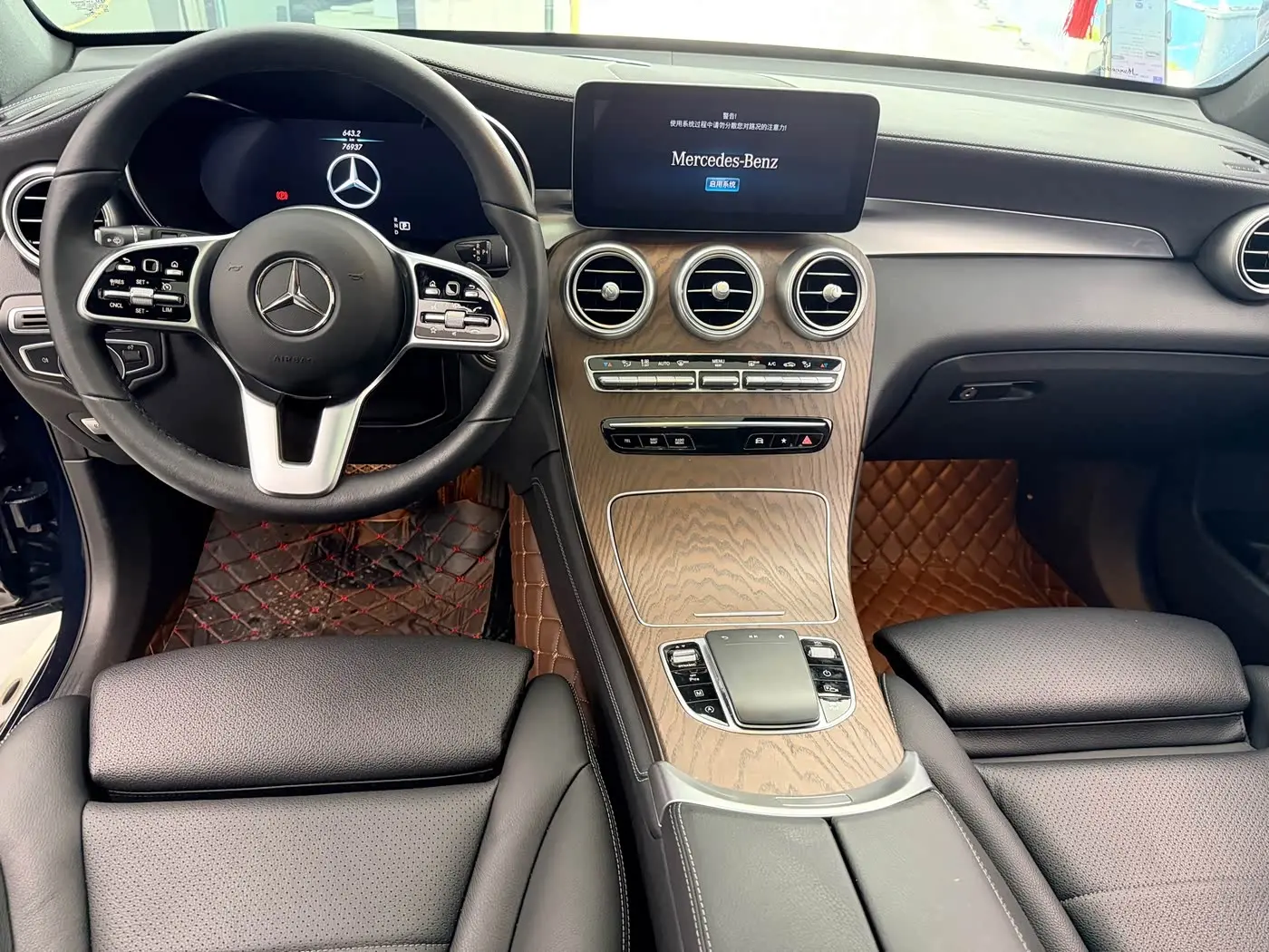 Mercedes-Benz GLC 2022 — Фото 7/20