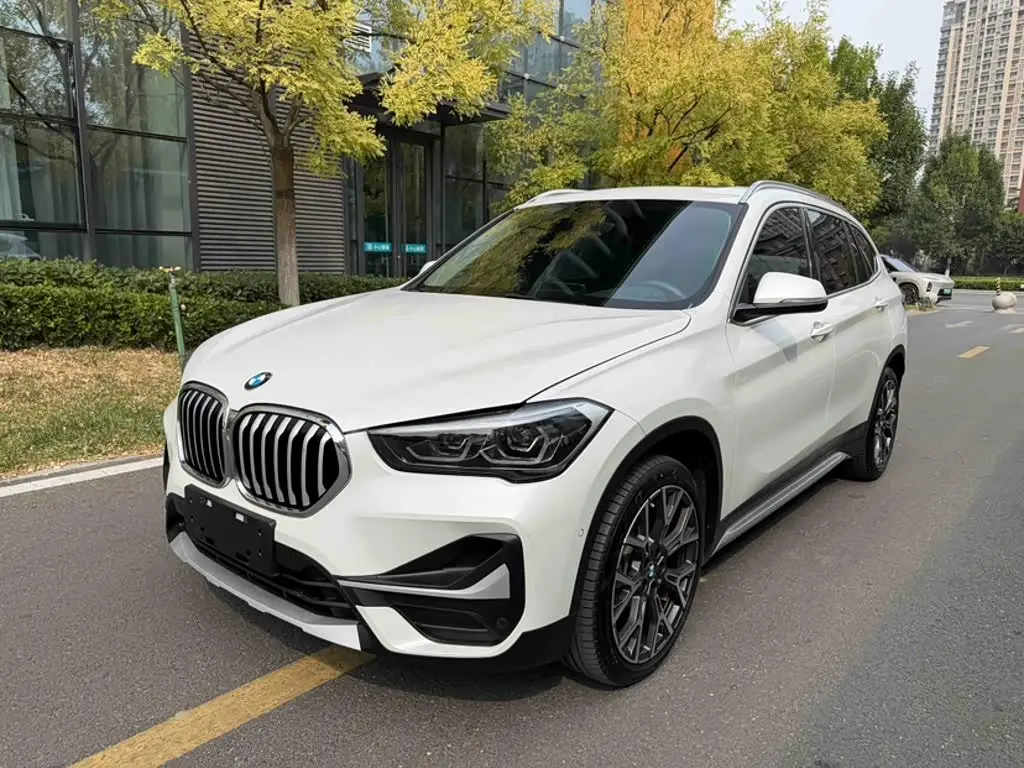 BMW X1 2020 — Фото 1/20