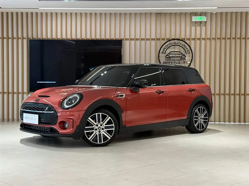 MINI CLUBMAN 2024 — Şəkil 1/11
