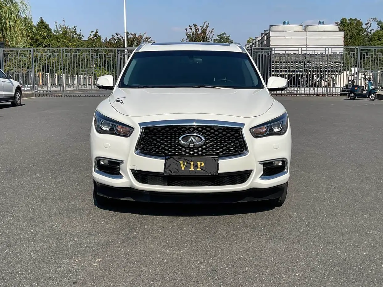 Infiniti QX60 2018 — Photo 2/20