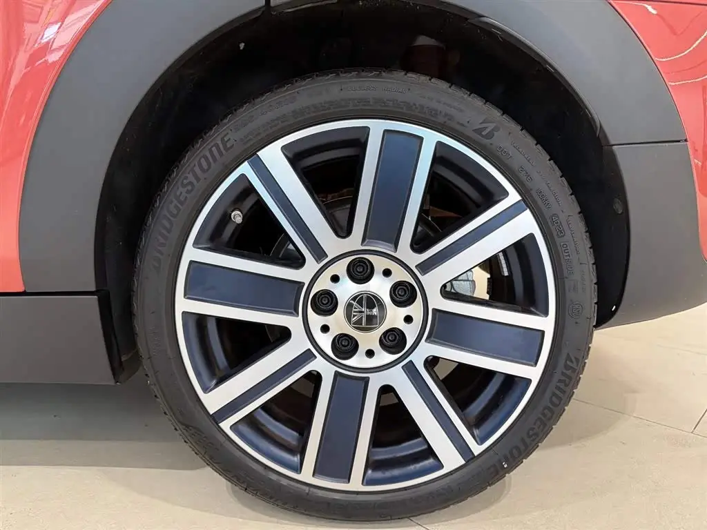 MINI CLUBMAN 2024 — Şəkil 9/11