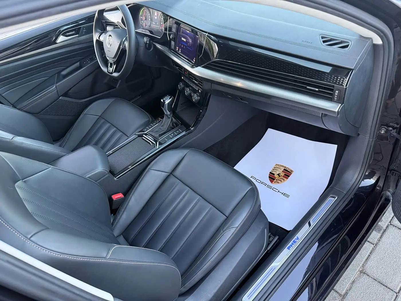 Volkswagen Passat New Energy 2020 — Фото 11/17