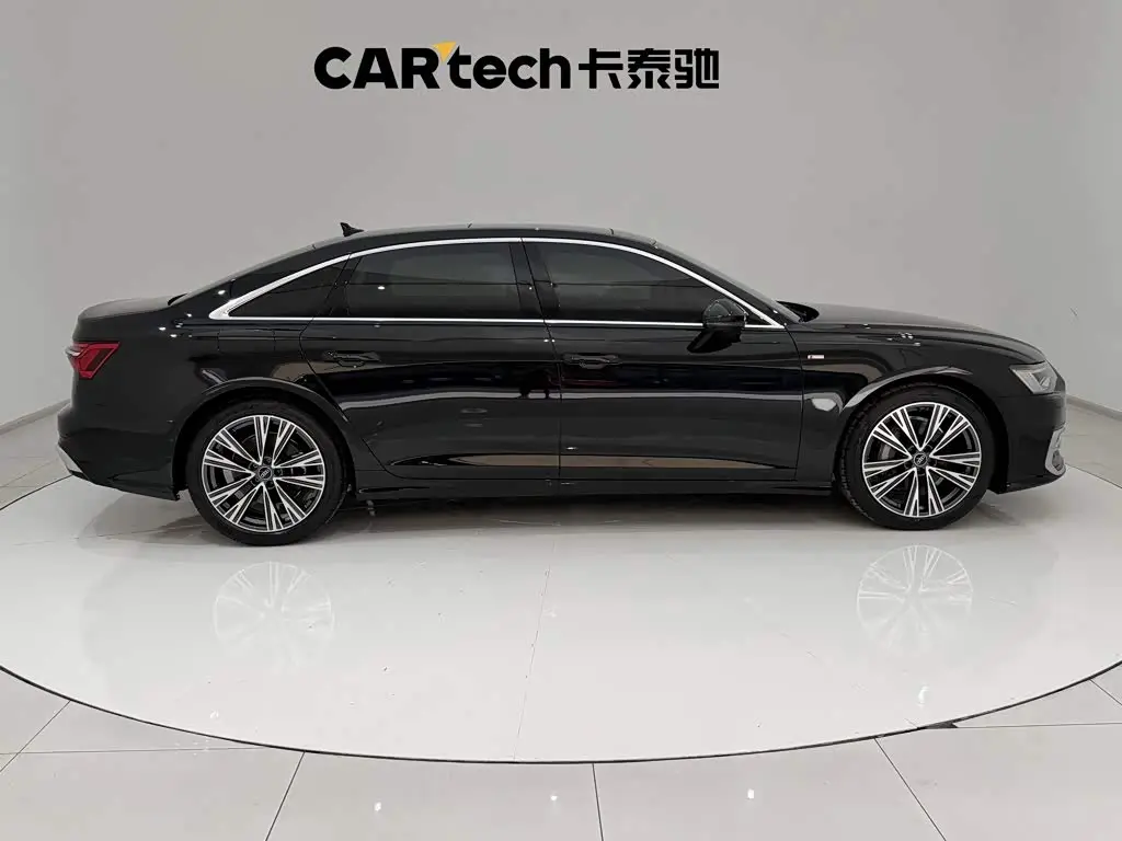 Audi A6L 2025 — Фото 4/20