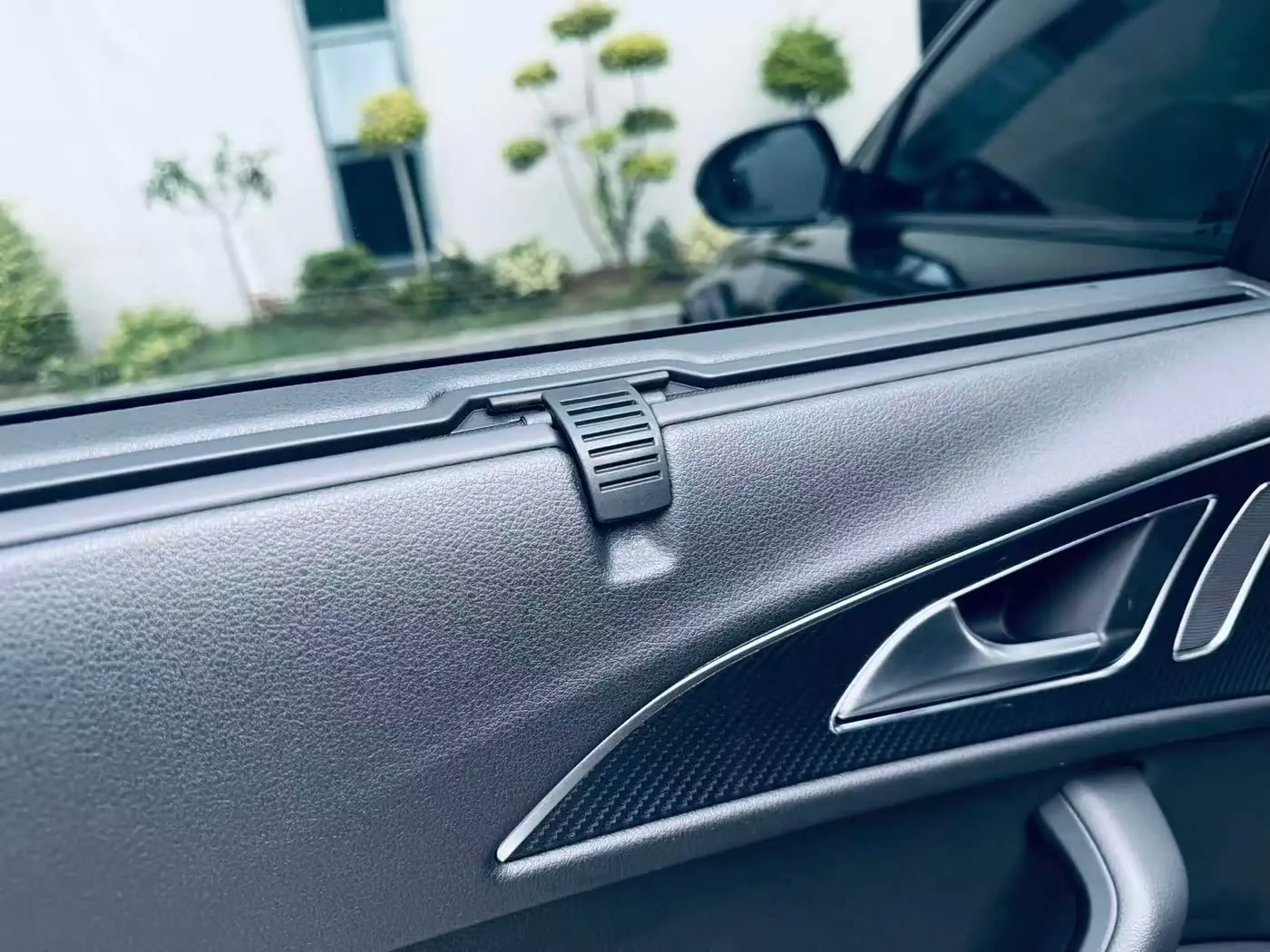 Audi A6 2016 — Photo 13/16