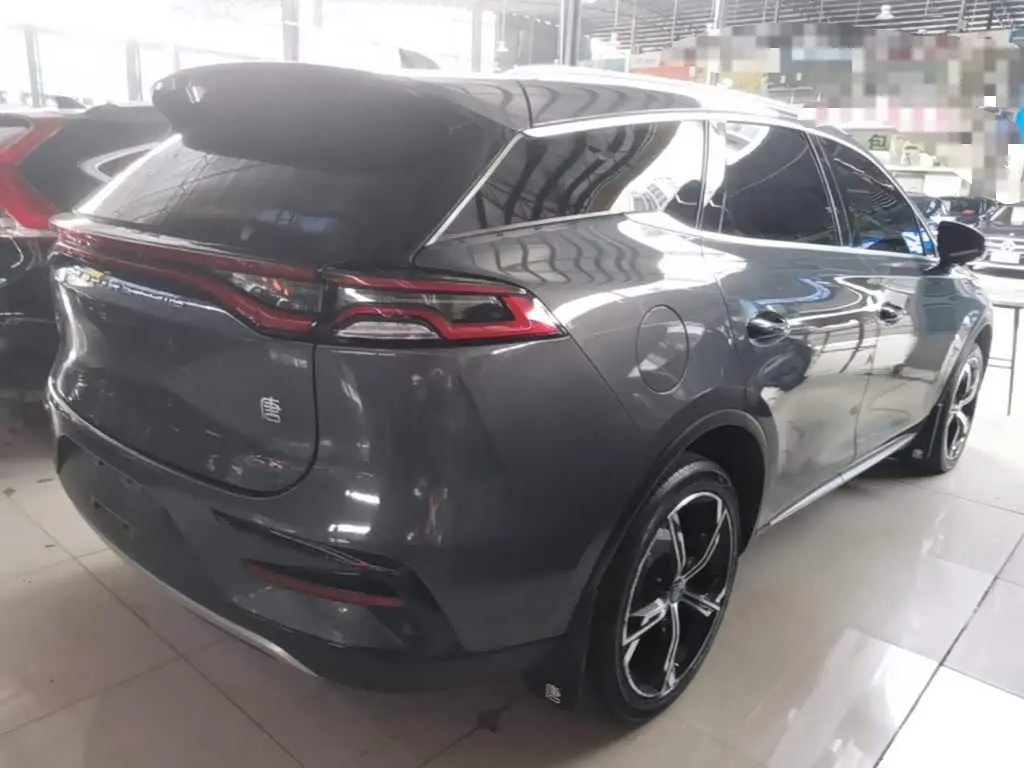 BYD Tang New Energy 2023 — Photo 6/19