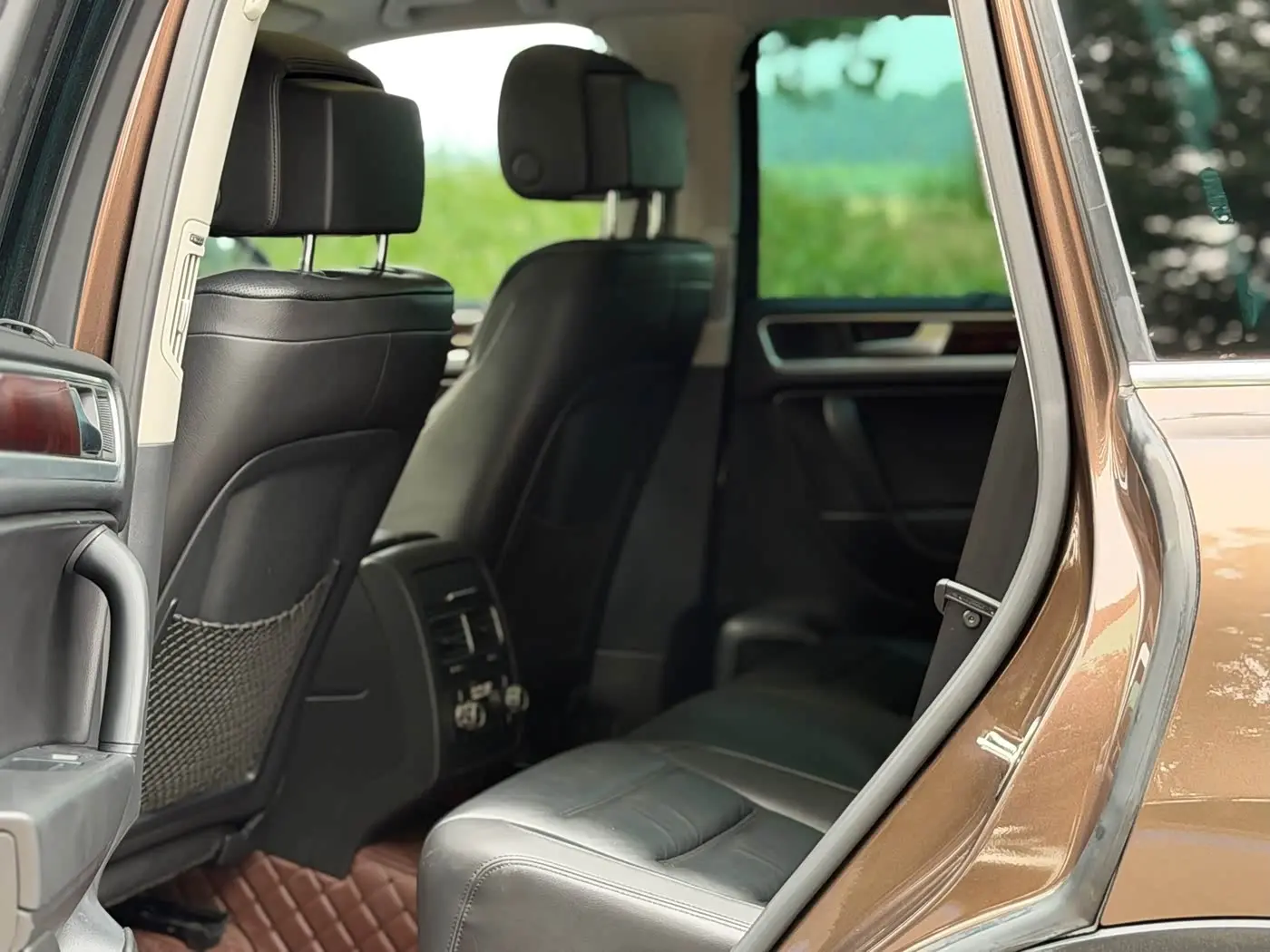 Volkswagen Touareg 2015 — Photo 11/19