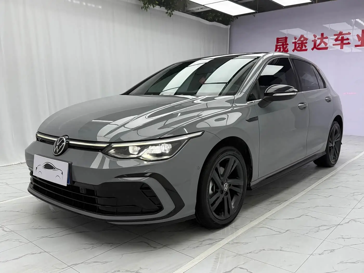 Volkswagen Golf, 2022