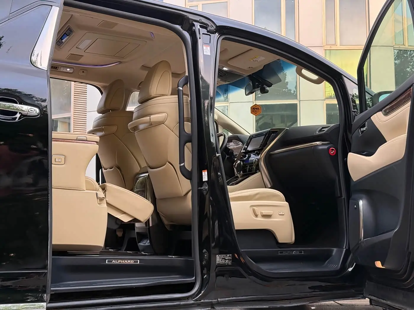 Toyota Alphard 2015 — Фото 11/11
