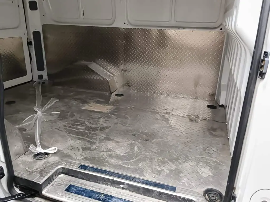 SAIC Maxus Xintu V80 2025 — Фото 17/20