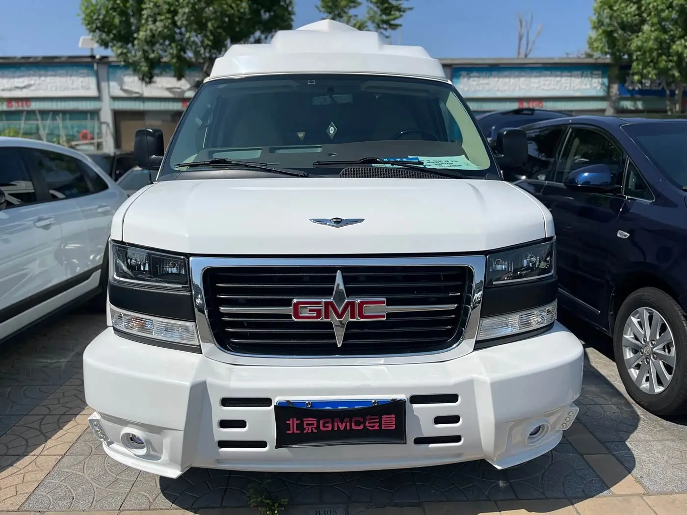 GMC Savana 2020 — Şəkil 2/20