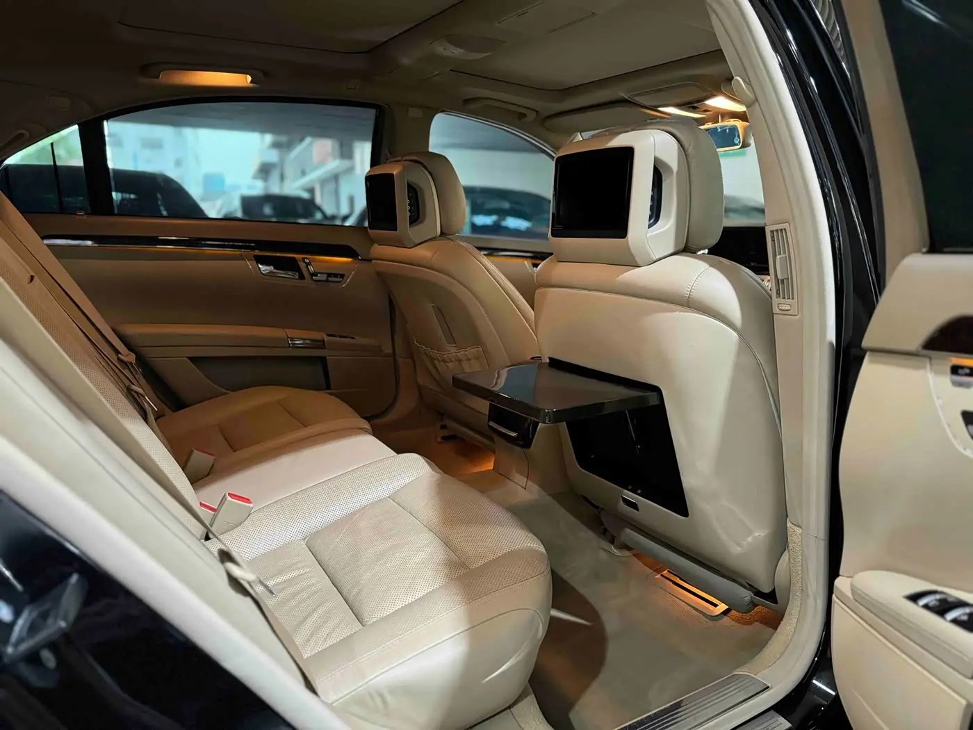 Mercedes-Benz S-Class 2013 — Photo 10/18