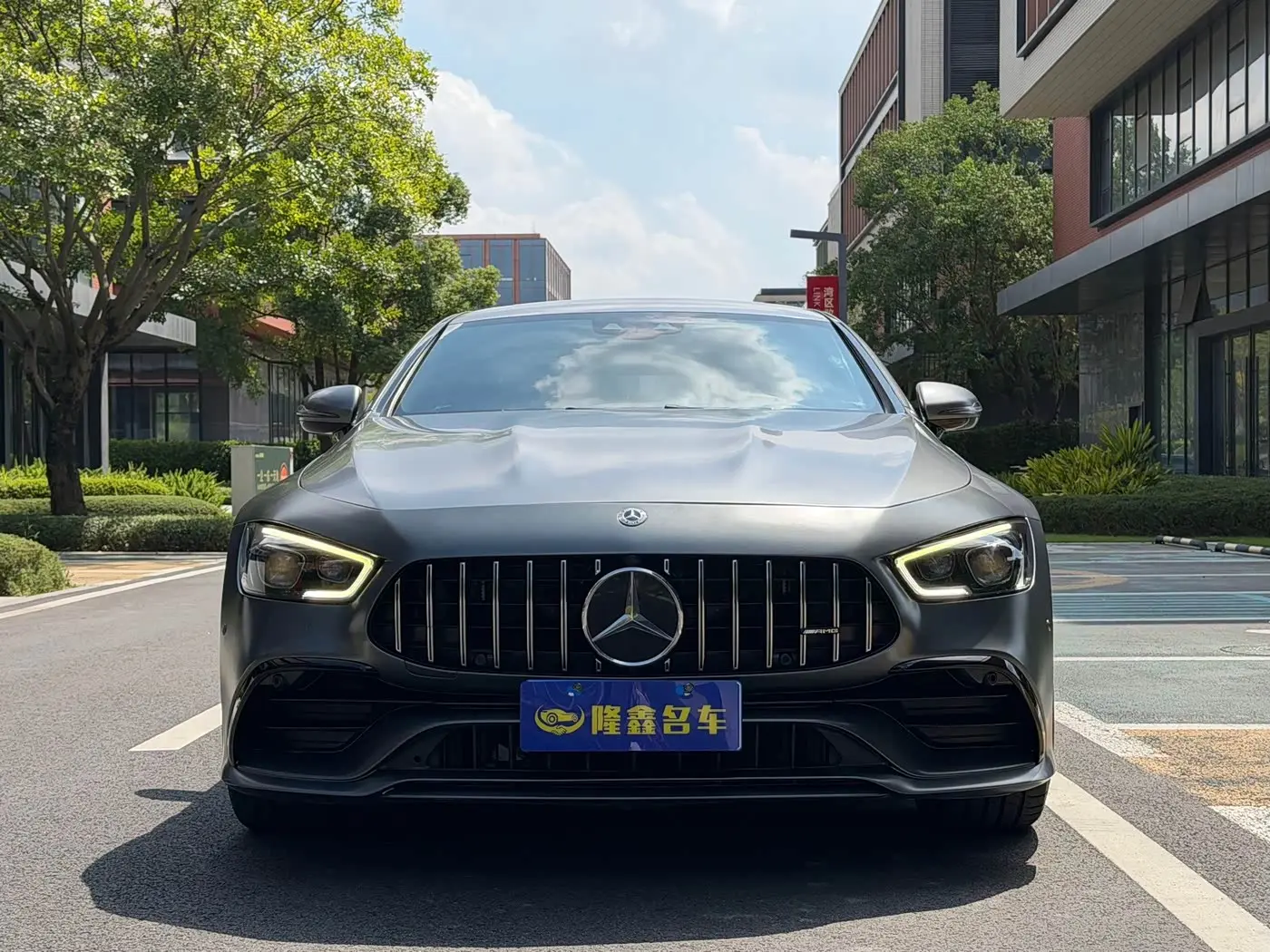Mercedes-Benz AMG GT 2019 — Photo 2/19