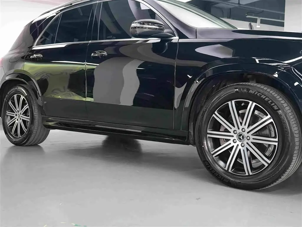 Mercedes-Benz GLE 2025 — Photo 18/18